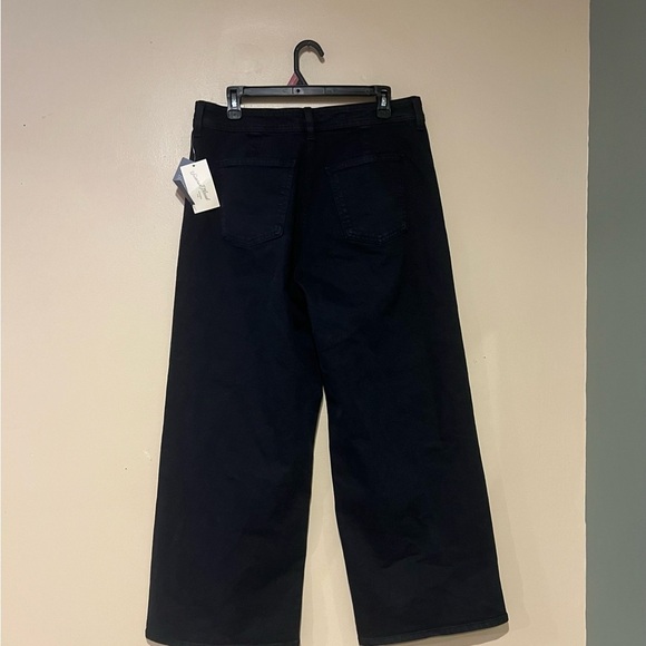 NOT FOR SALE - Picture 5 of 9